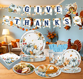 Elegant Golden Autumn Reunion Table